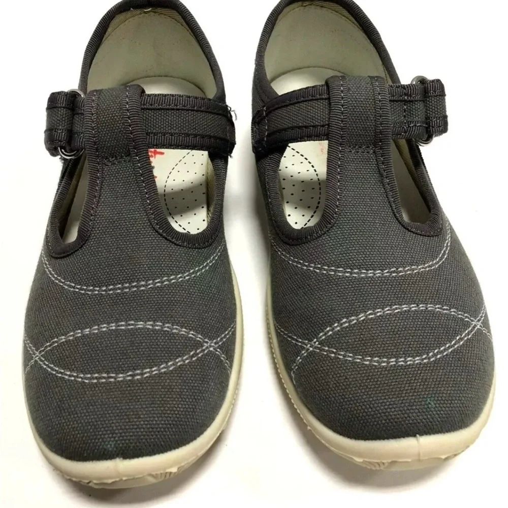 Naturino Girls Ostuni Grey Shoes Size EUR30 M 13 M Little Kid